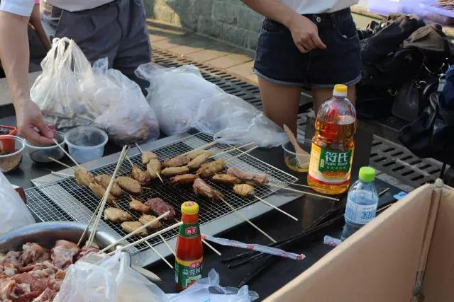 準備燒烤